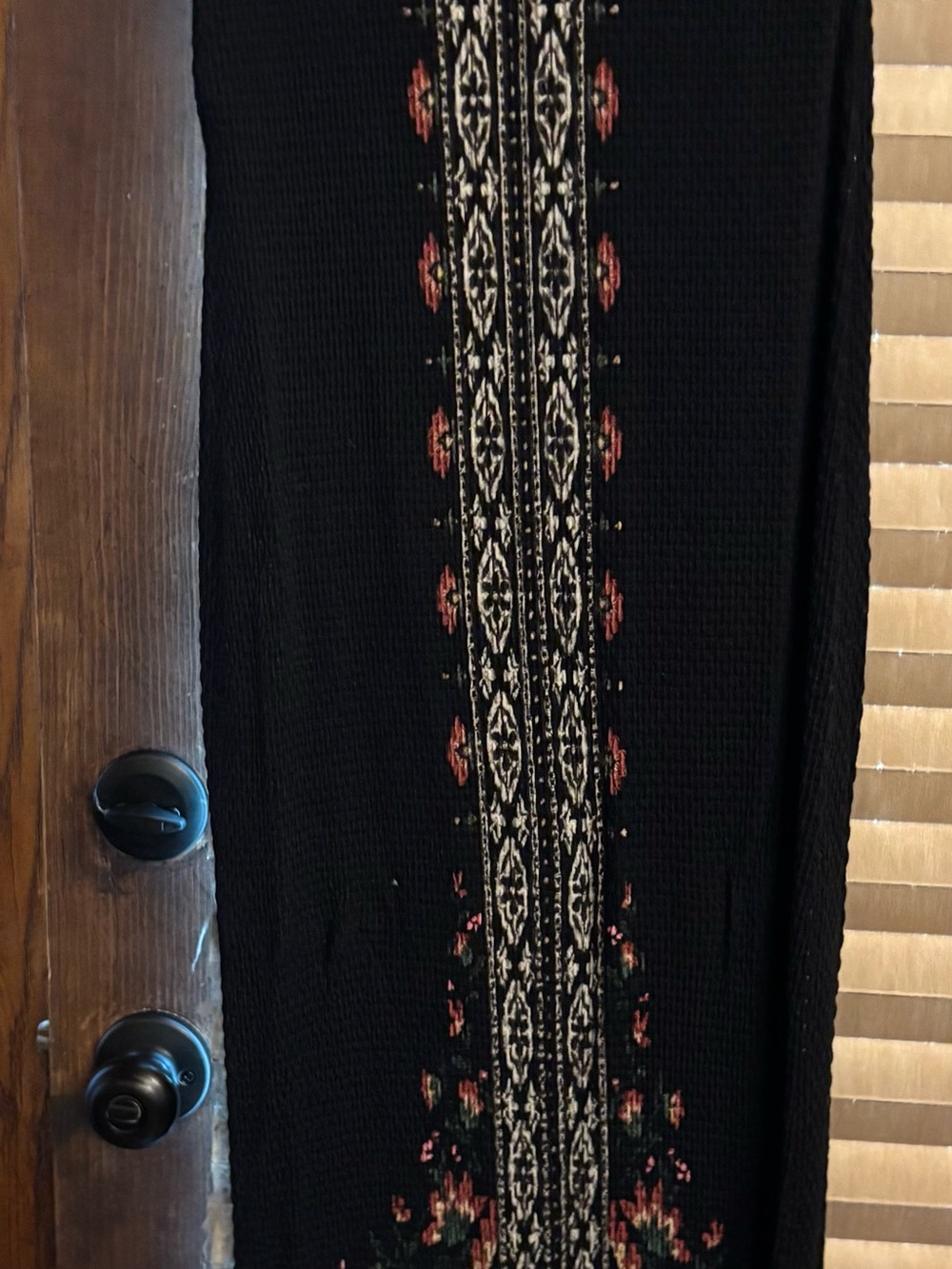 FARM RIO Black Floral-Trim Maxi Skirt